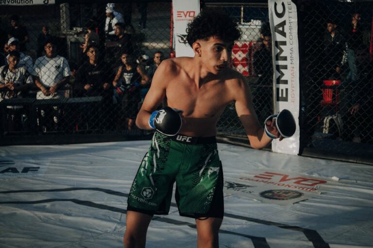 UFC 328: Chimaev vs Strickland y el regreso de Joel Álvarez