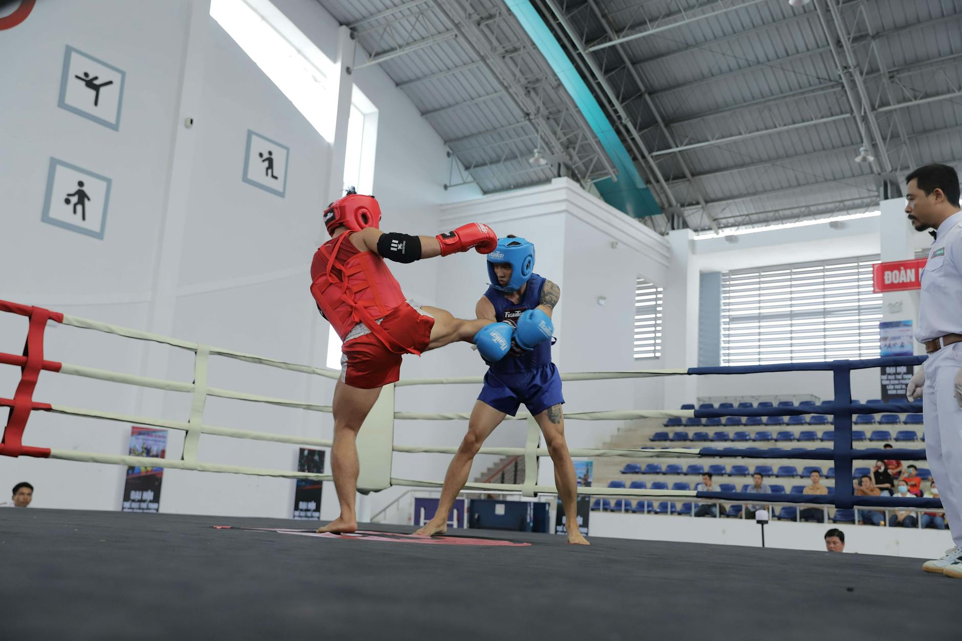 Mejores Espinilleras para Principiantes de Kickboxing y Muay Thai