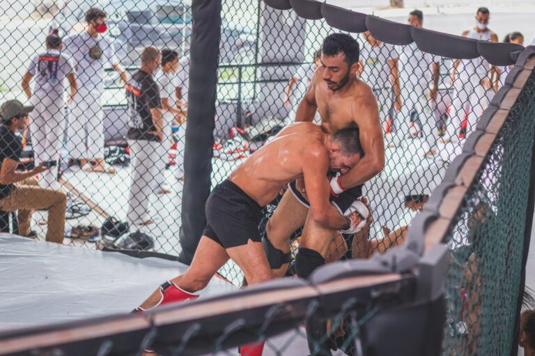 Guía técnica sobre el single leg takedown en MMA